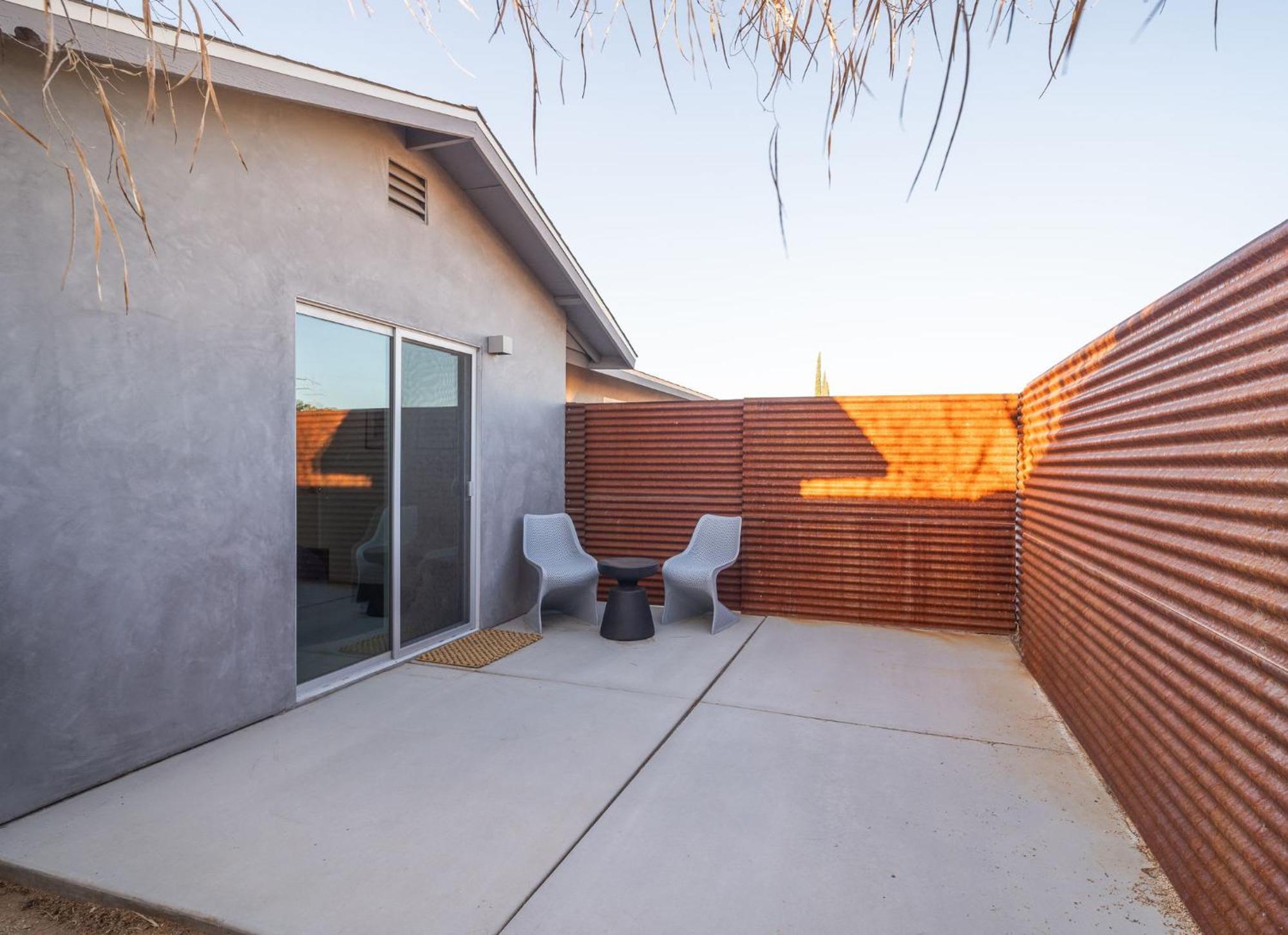 Hidden Valley Cottage - Modern Home In Jt Hot Tub โจชัวทรี ภายนอก รูปภาพ
