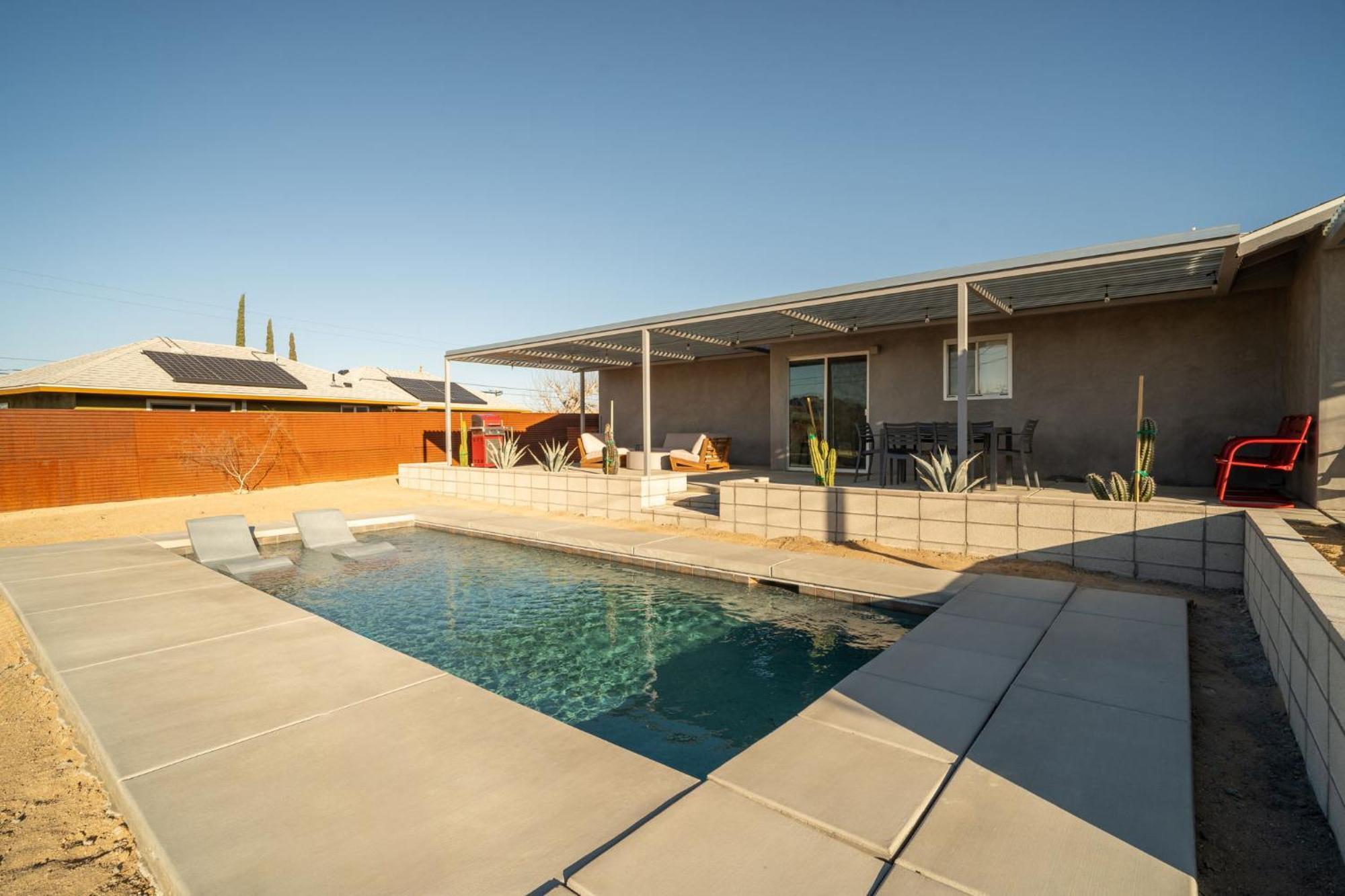 Hidden Valley Cottage - Modern Home In Jt Hot Tub โจชัวทรี ภายนอก รูปภาพ