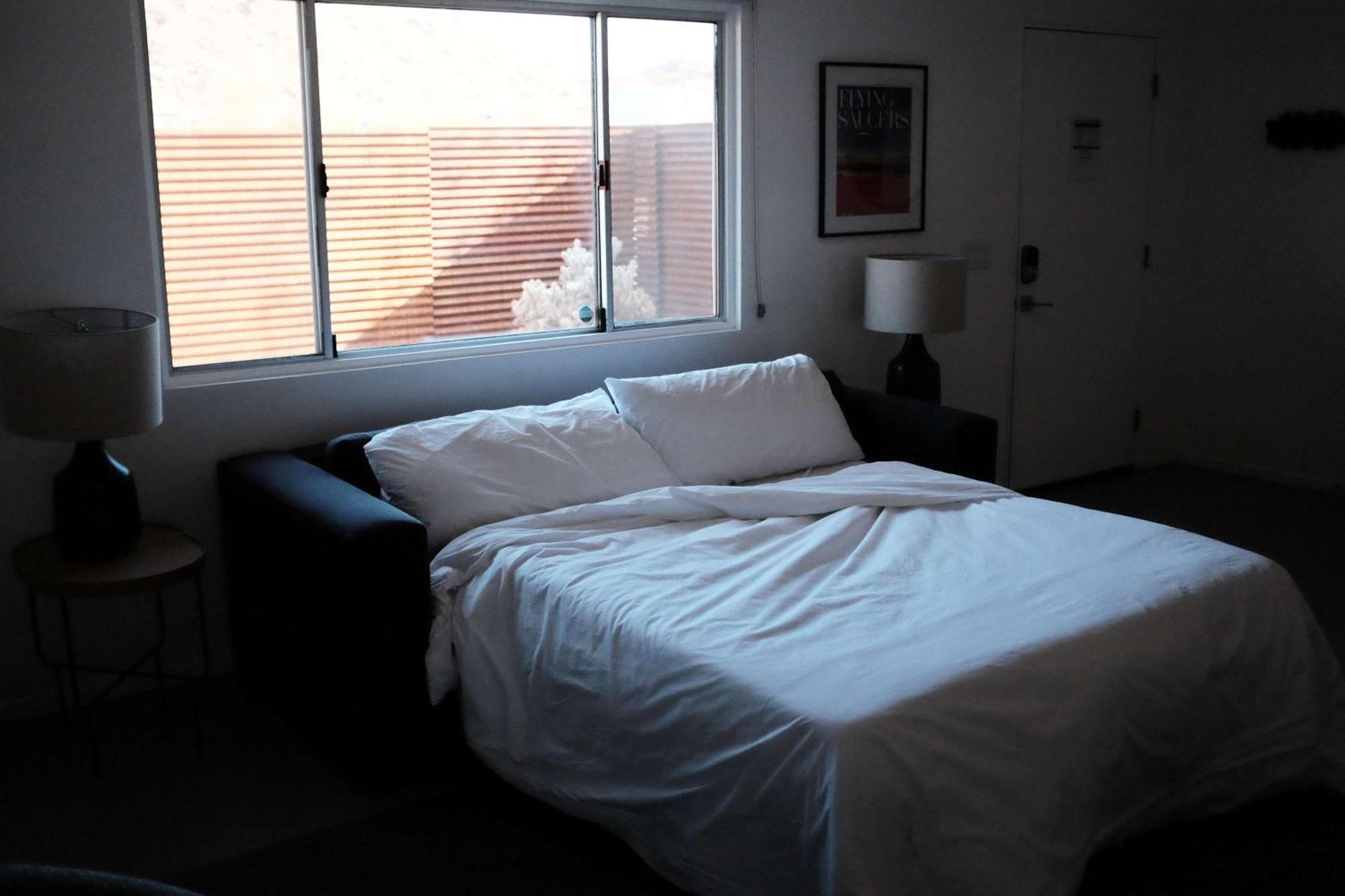 Hidden Valley Cottage - Modern Home In Jt Hot Tub โจชัวทรี ภายนอก รูปภาพ
